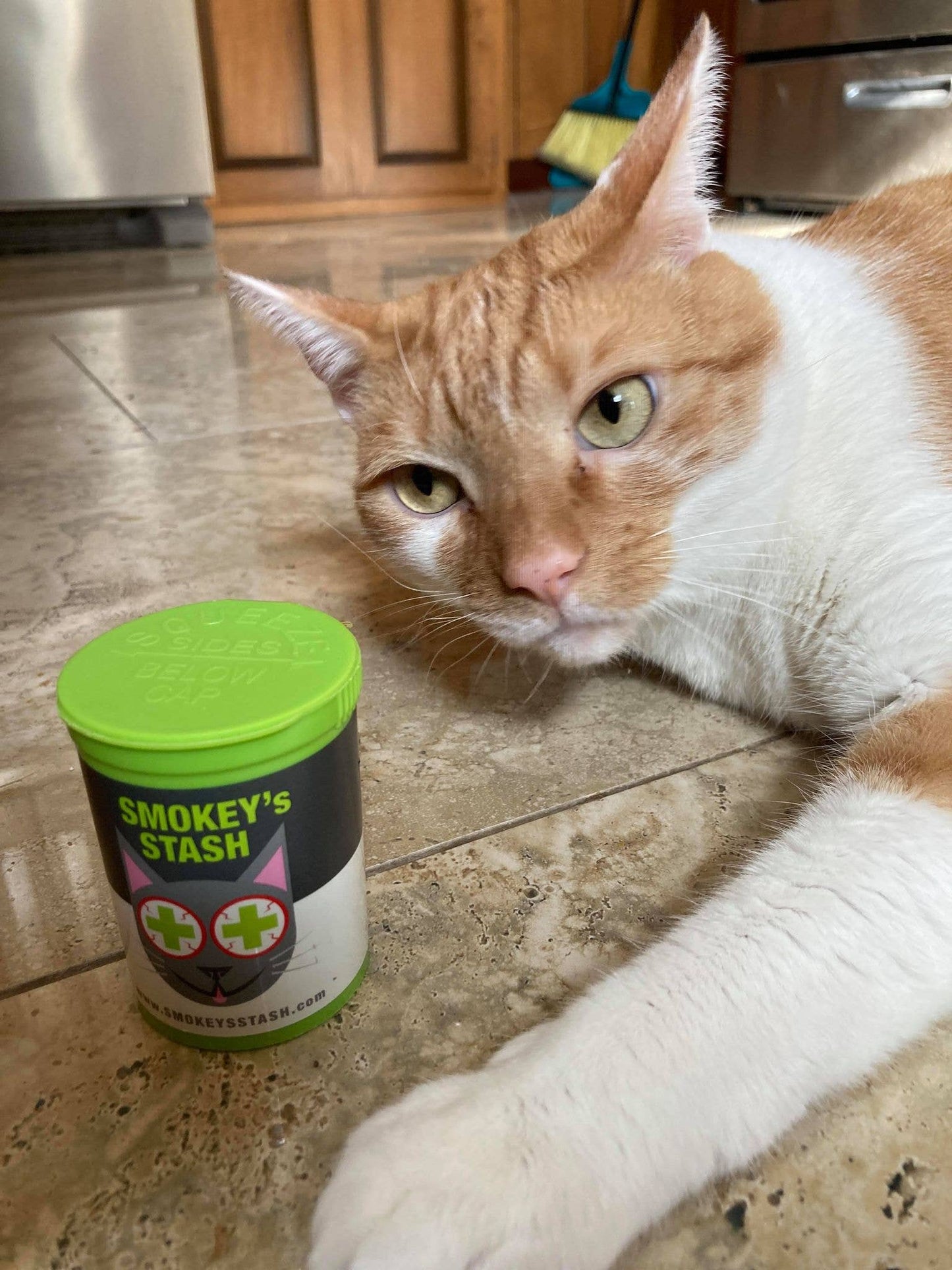 Smokey's Stash Organic Catnip