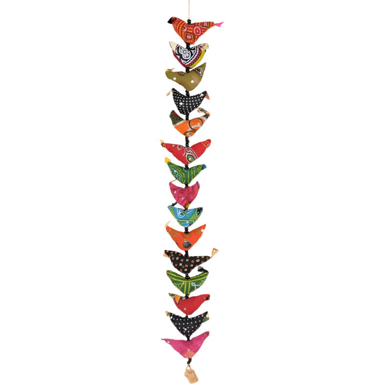 Recycled Fifteen Prosperity Hens Garland