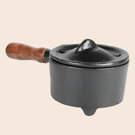 Cast Iron Cauldron With Handle