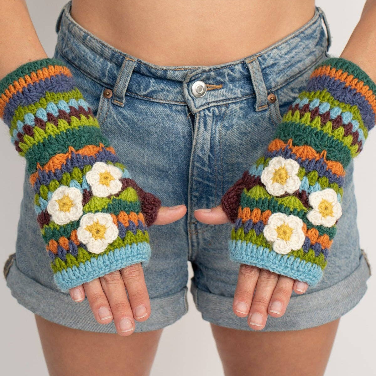 Woolen Motif Pure Wool Fleece Lined Arm Warmer for Women