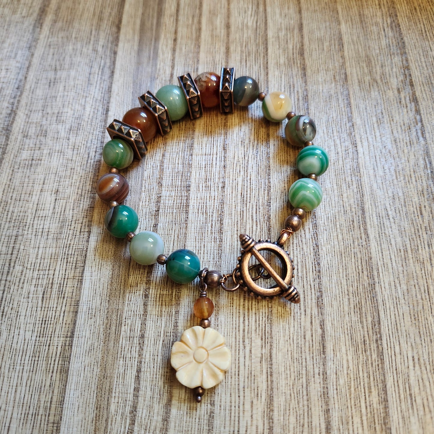 Banded Agate, Carnelian, and Aventurine Bracelet