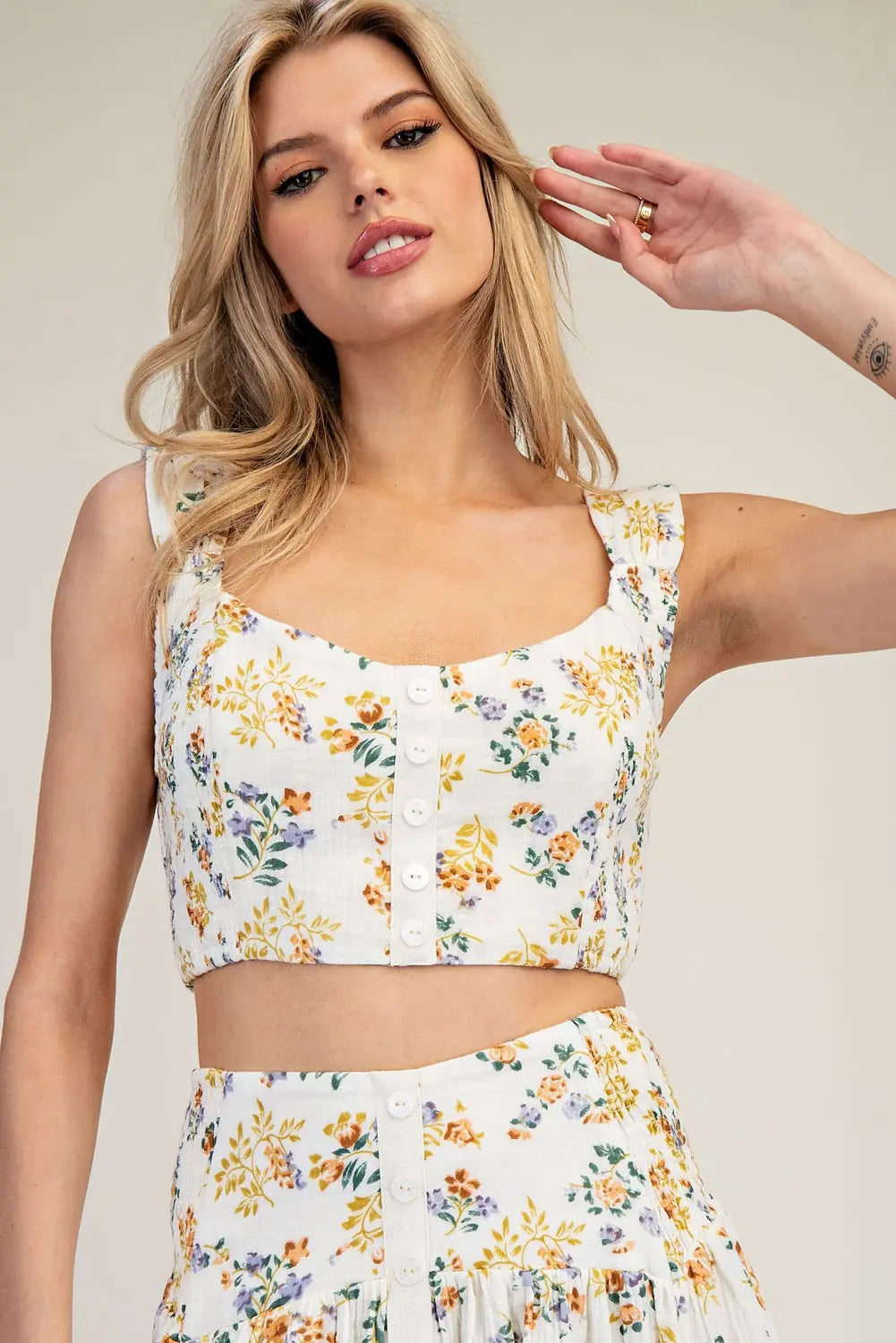 Floral Printed Sleeveless Crop Top