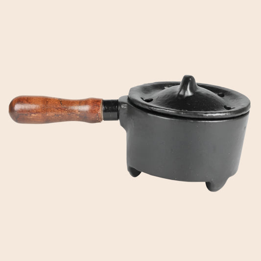 Cast Iron Cauldron With Handle