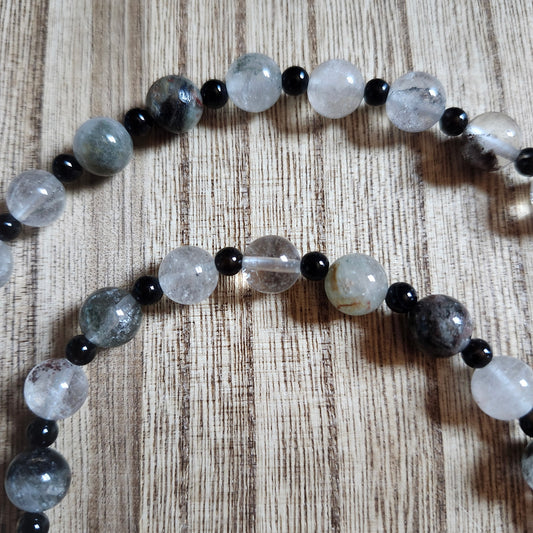 Garden Quartz (Lodolite) and Onyx Necklace