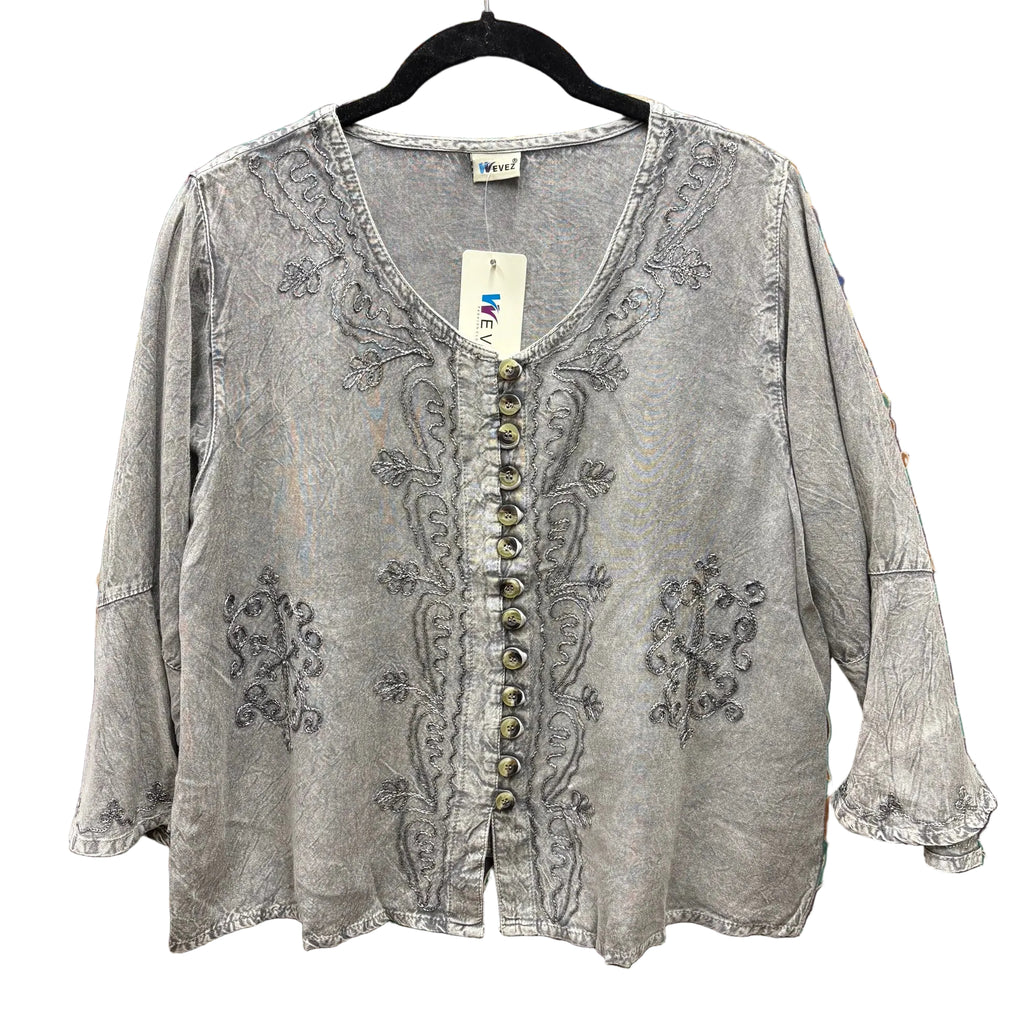 3/4 Length Sleeve Button-up Top