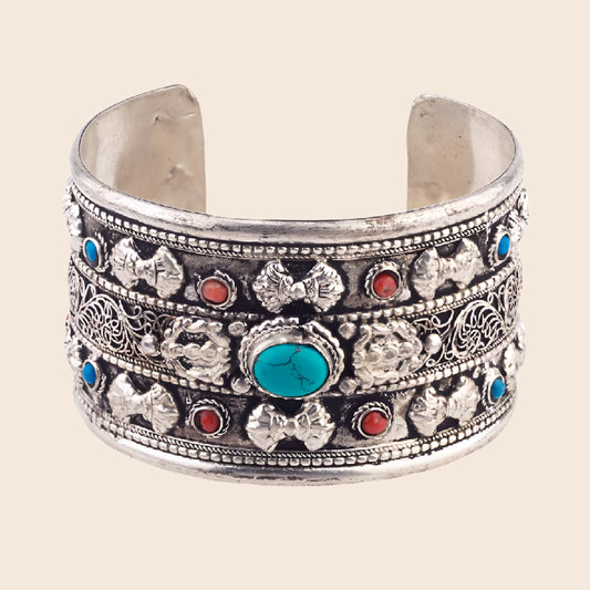 1.5" 3 Line Turquoise Center Cuff
