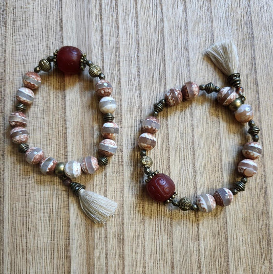 Striped Agate and Carnelian Bodhi Bracelet